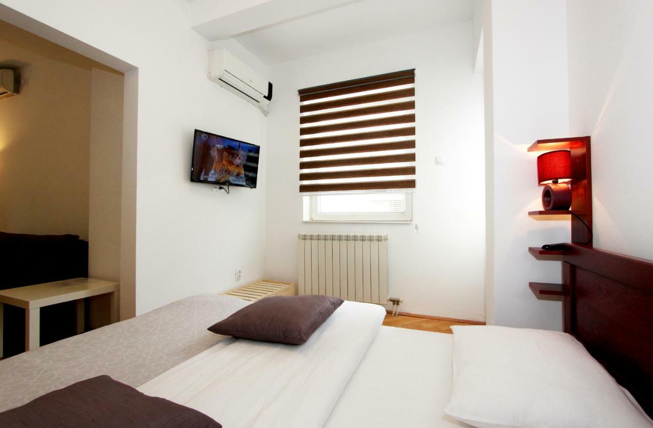Villa K Apartments Belgrado Esterno foto